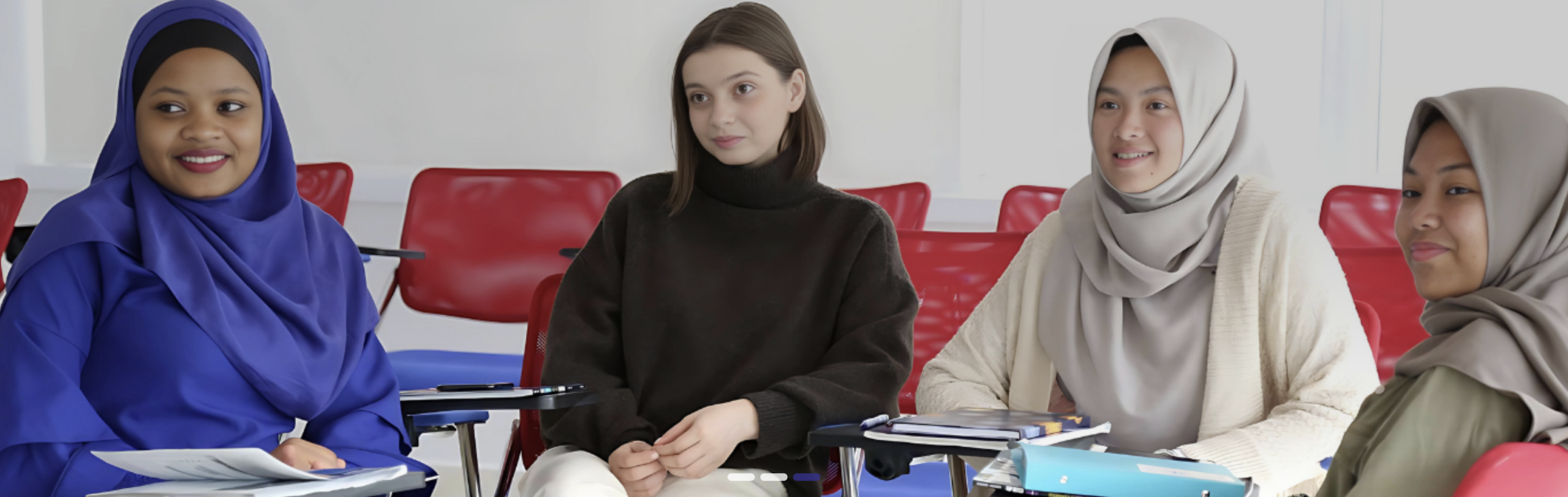 دورات الاستماع باللغة الإنجليزية